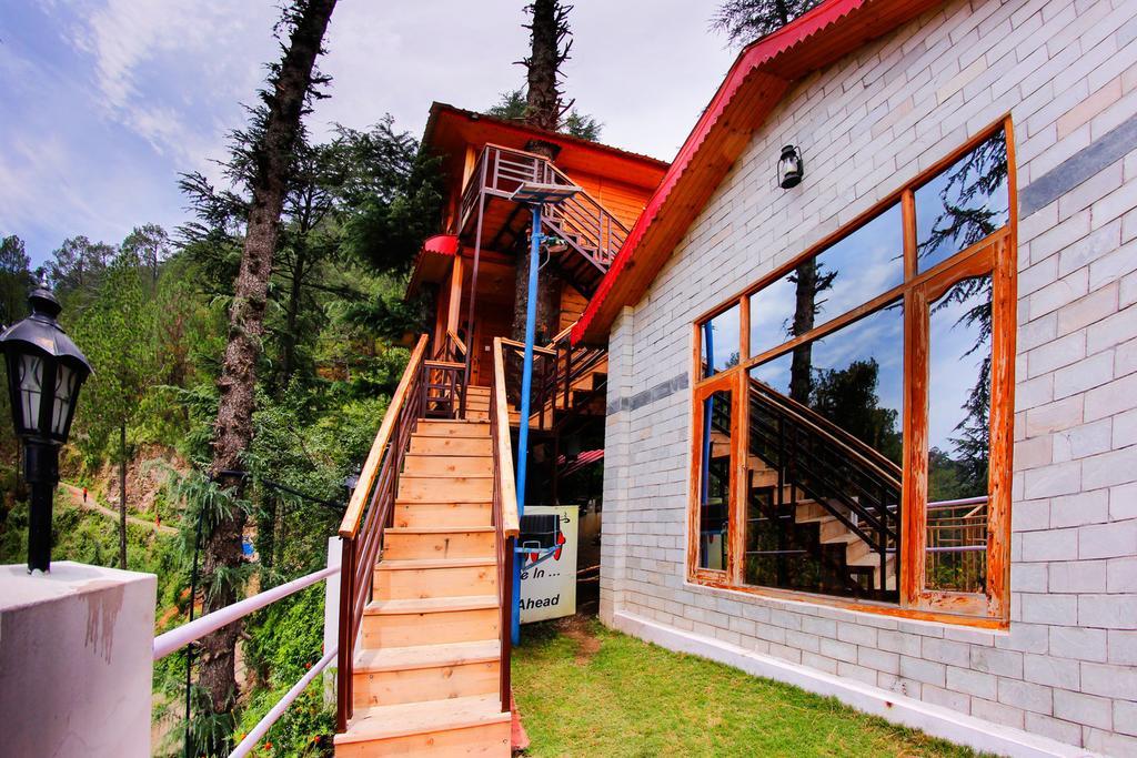 Village Live In Resort Chail Exteriér fotografie
