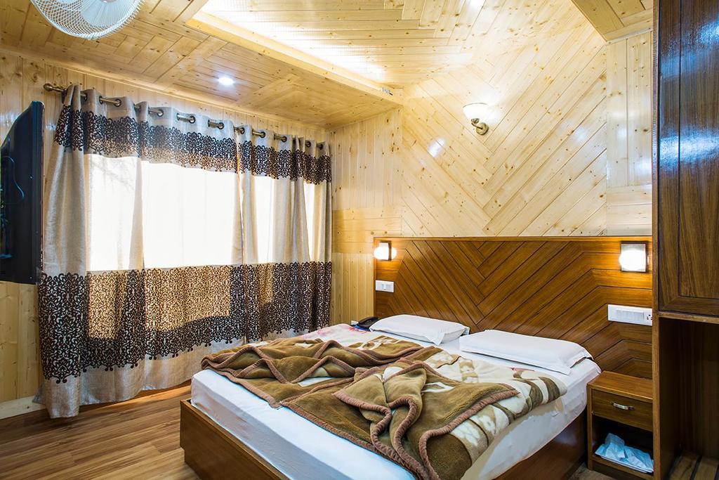 Village Live In Resort Chail Exteriér fotografie