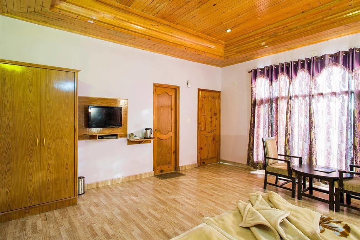 Village Live In Resort Chail Exteriér fotografie