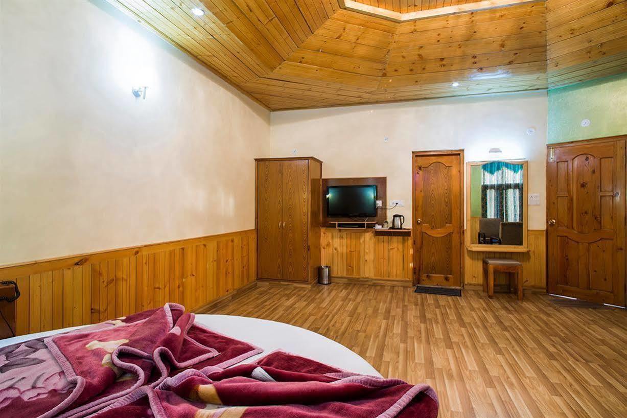 Village Live In Resort Chail Exteriér fotografie