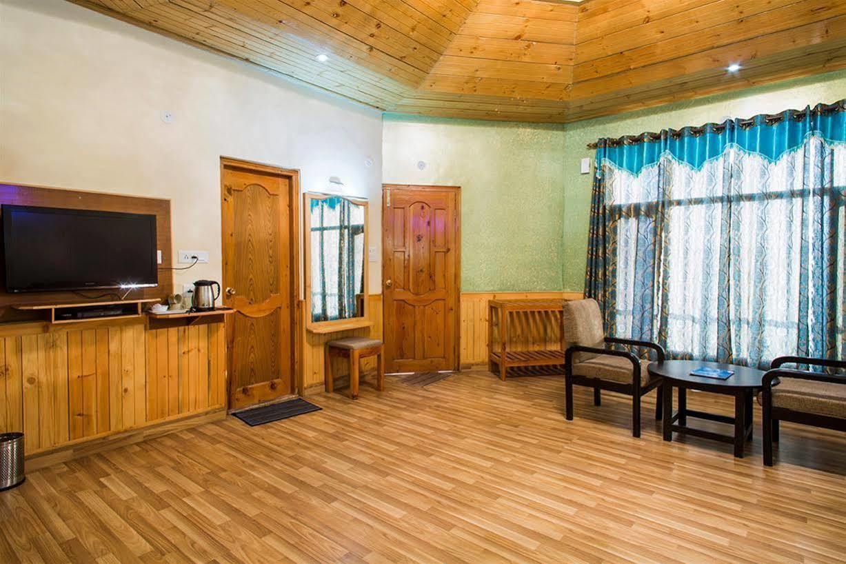 Village Live In Resort Chail Exteriér fotografie